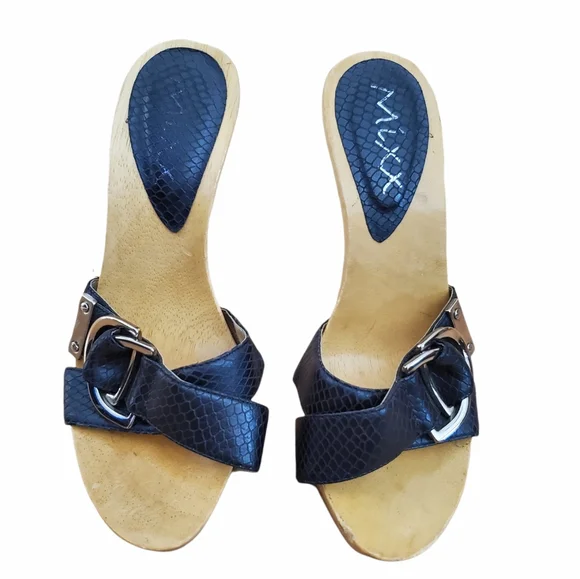 High heel sandals - Picture 2 of 9